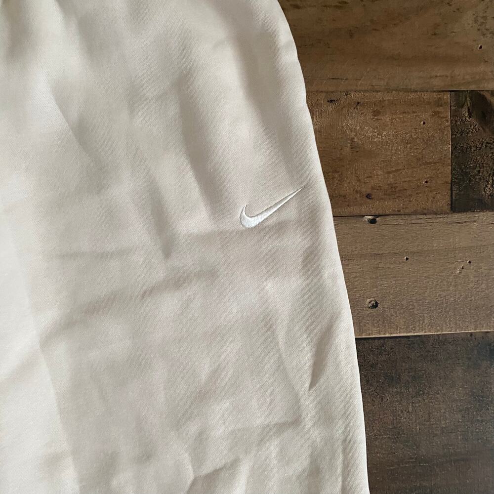 Nike Women's Sportswear Phoenix Fleece High-Waisted Oversized Sweatpants Medium - Picture 3 of 5